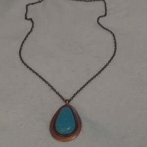 3/$12 Chic Turquoise Teardrop Necklace